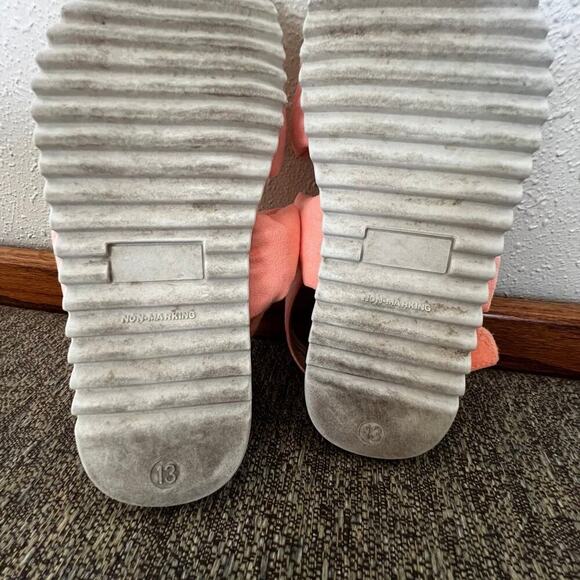 Cat & Jack girls size 13 sandals, peach - Picture 5 of 5